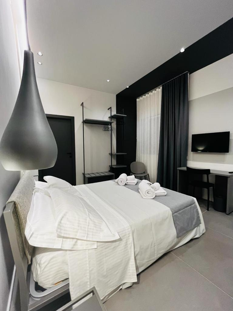 Rosy Room Design Marsala Buitenkant foto